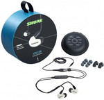 Shure SE215DYWH+UNI-EFS fülhallgató, kábelbe épített vezérlés és mikrofon, fehér kép, fotó